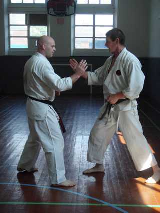 Sensei Ravey / Sensei Goland. 1 on 1 training at Sheffield Goju Ryu