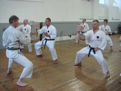 Chishi training at Shefield Goju Ryu